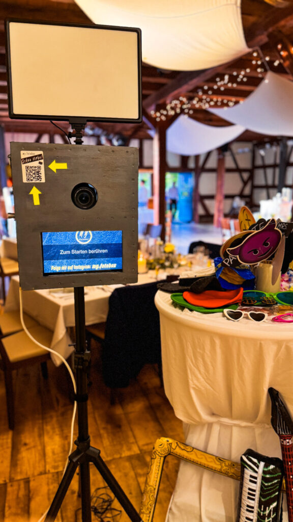 Fotobox Vermietung Bamberg Fotobox mit Requisiten